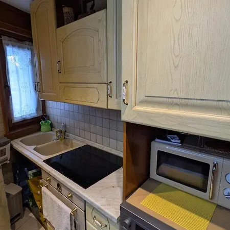 Ynh Four-room With Parking Space Lägenhet