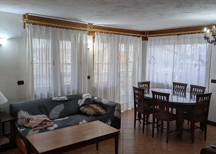 Ynh Four-room With Parking Space
