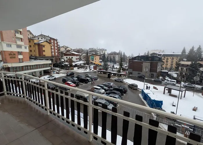 Ynh Four-room With Parking Space Appartement *